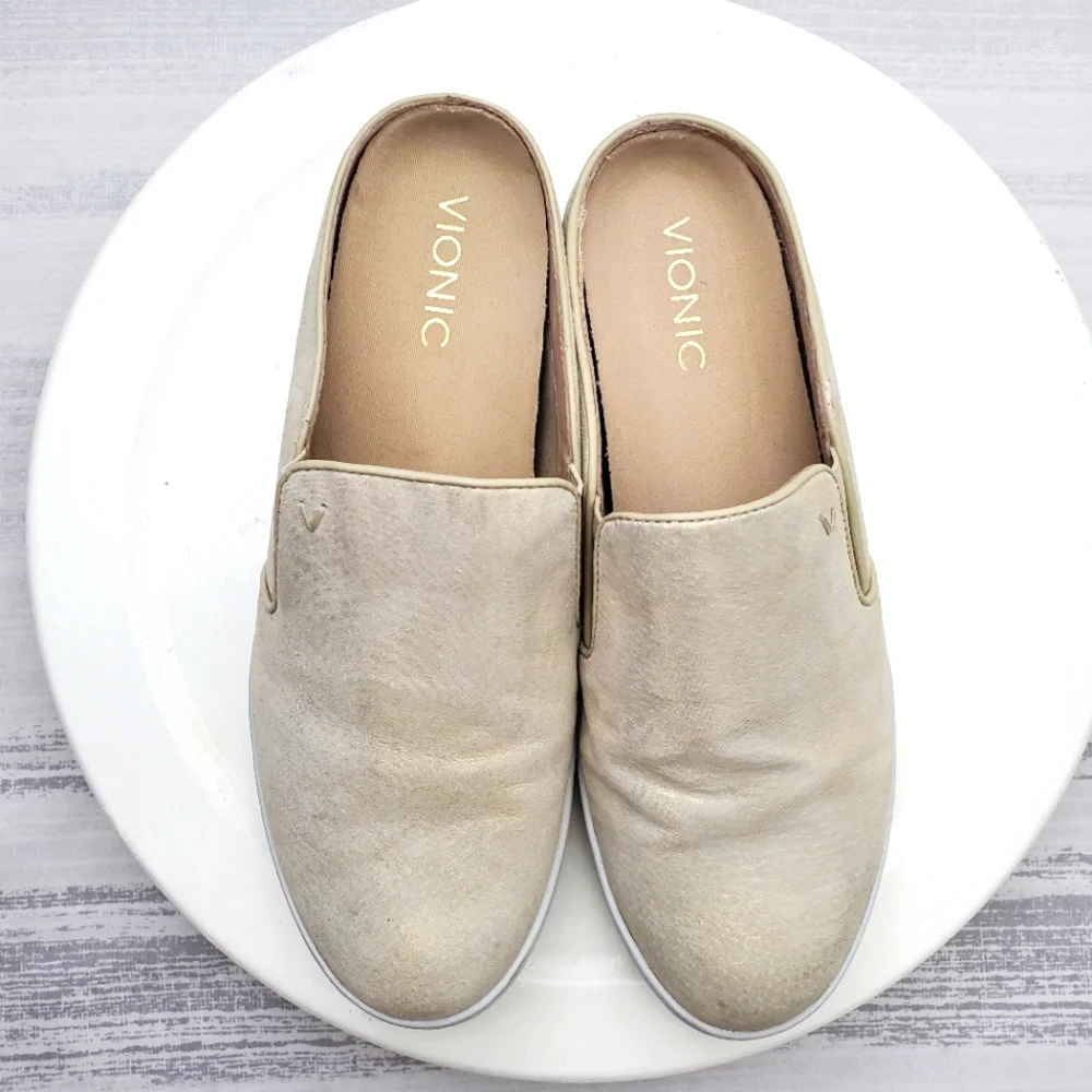 VIONIC Womens Dakota Light Gold Slip On Clog Sneaker Mule Size 8.5 - Picture 6 of 15